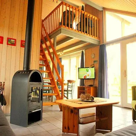Holiday home Mirow In *