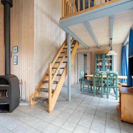 Holiday home Mirow In